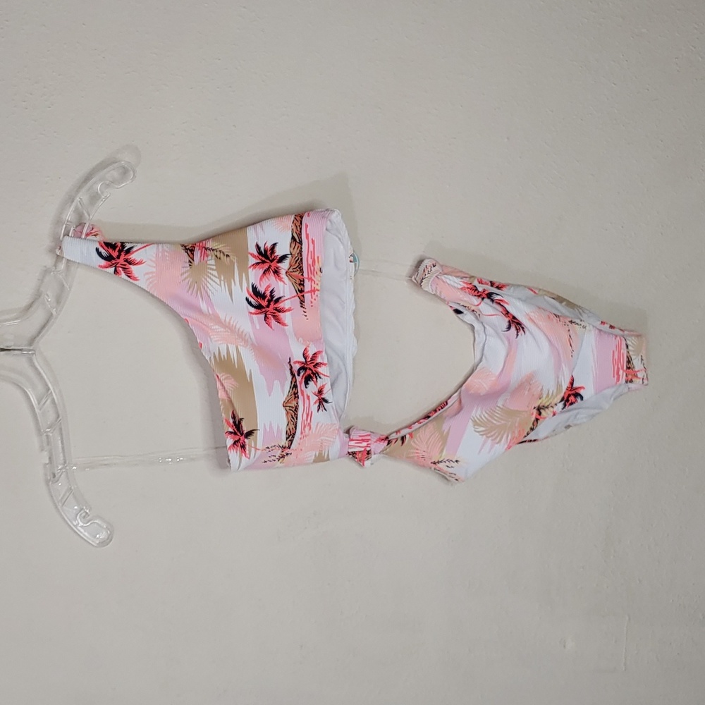 Island Soul Women's One Piece Swimsuit NWT